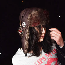 Load image into Gallery viewer, BADGE SET USHANKA