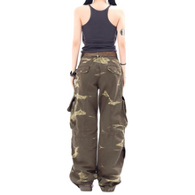 Load image into Gallery viewer, BURNCTRL CARGO PANTS