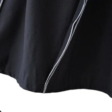 Load image into Gallery viewer, OUTLINE ROSETTE SKIRT