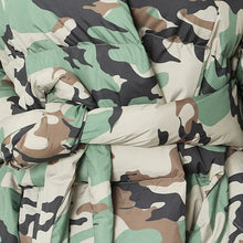 Load image into Gallery viewer, SCULPTED CAMO PUFFER COAT