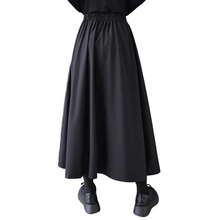 Load image into Gallery viewer, OUTLINE ROSETTE SKIRT