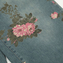 Load image into Gallery viewer, HANA STRIKE JEANS