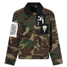 Load image into Gallery viewer, PATCHED REALITY CAMO JACKET
