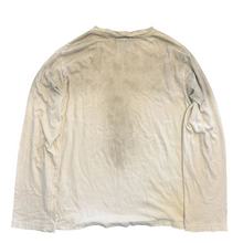 Load image into Gallery viewer, RED MIST KISS LS TEE