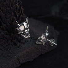 Load image into Gallery viewer, HANNYA WHISPERS EARRINGS